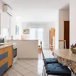 Petra Daire Nečujam